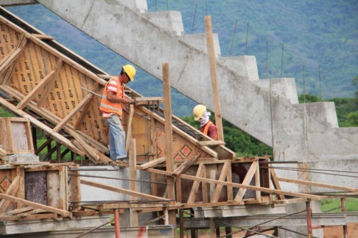 Así avanza la construcción del nuevo y bonito estadio en Choluteca