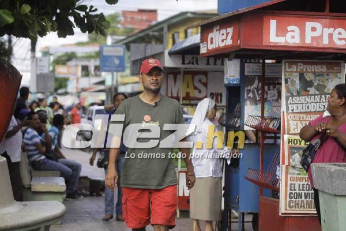 FOTOS: Así vive en la calle ex futbolista Alexis Duarte