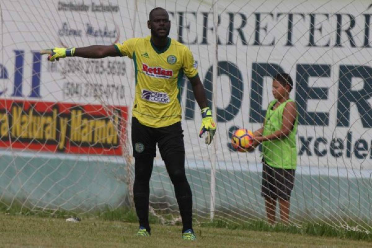 ¡Un santalucense! Futbolistas de países 'raros' que han jugado en Honduras