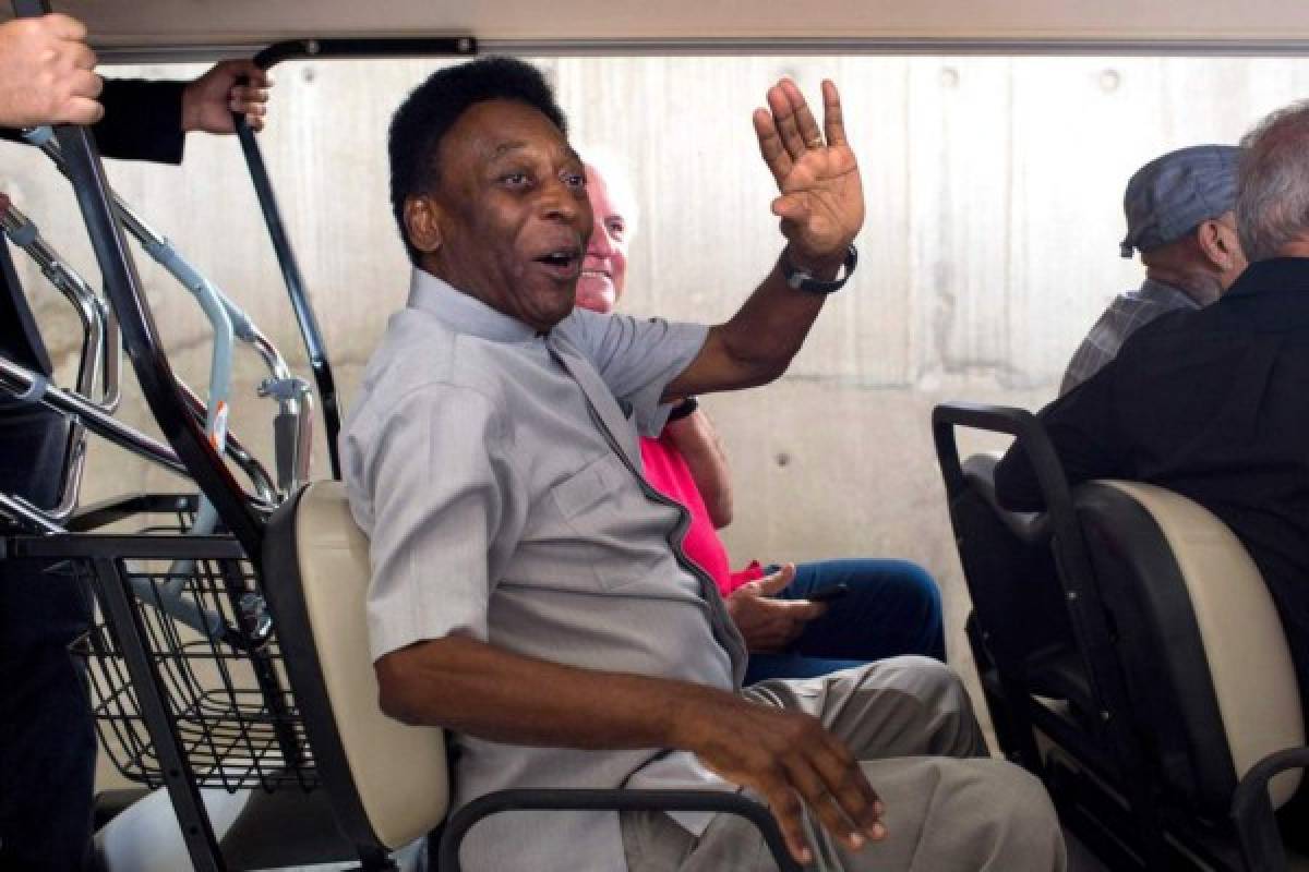 Encerrado en casa: Pelé sufre de depresión por no poder caminar luego de operarse la cadera
