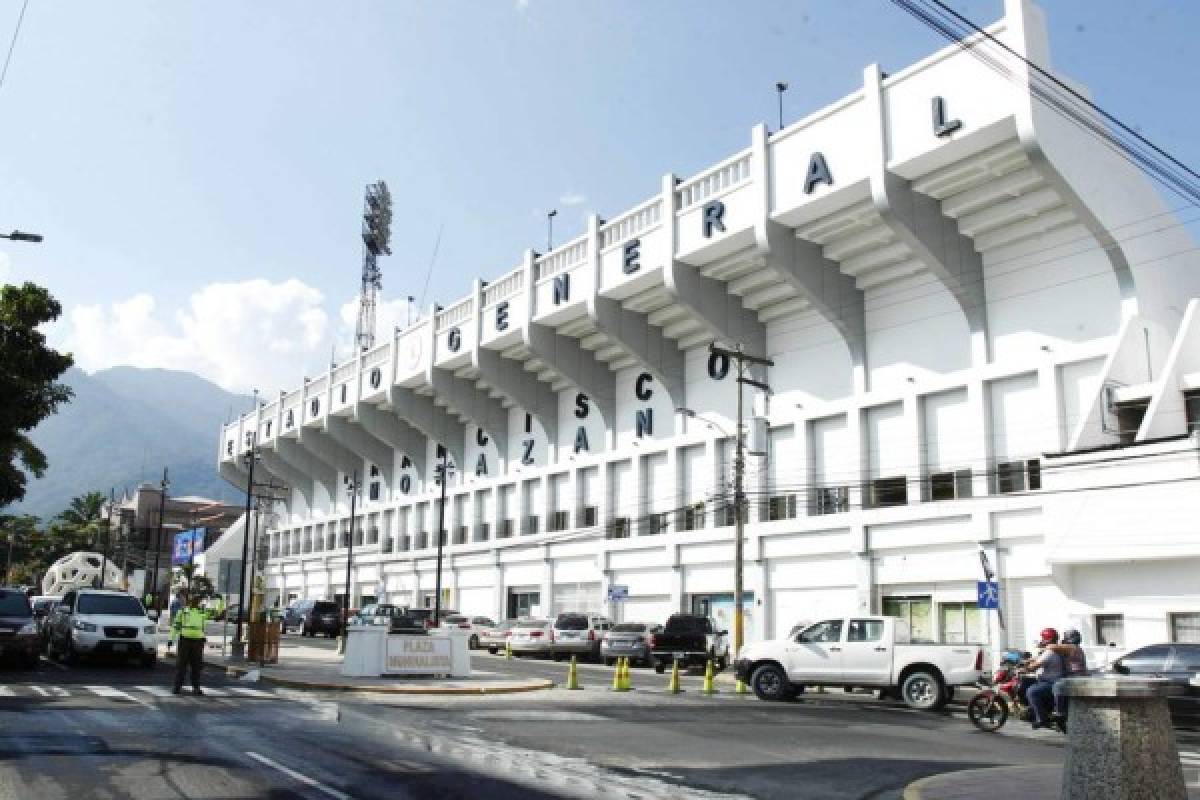 La evolución del estadio Morazán, la casa del clásico sampedrano