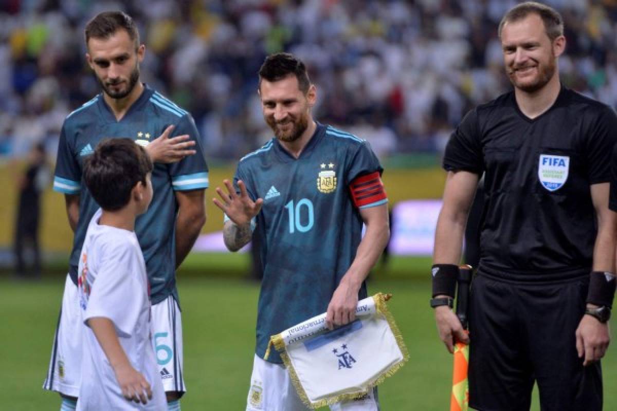 No viste en TV: El bonito gesto de Messi en el triunfo de Argentina ante Brasil