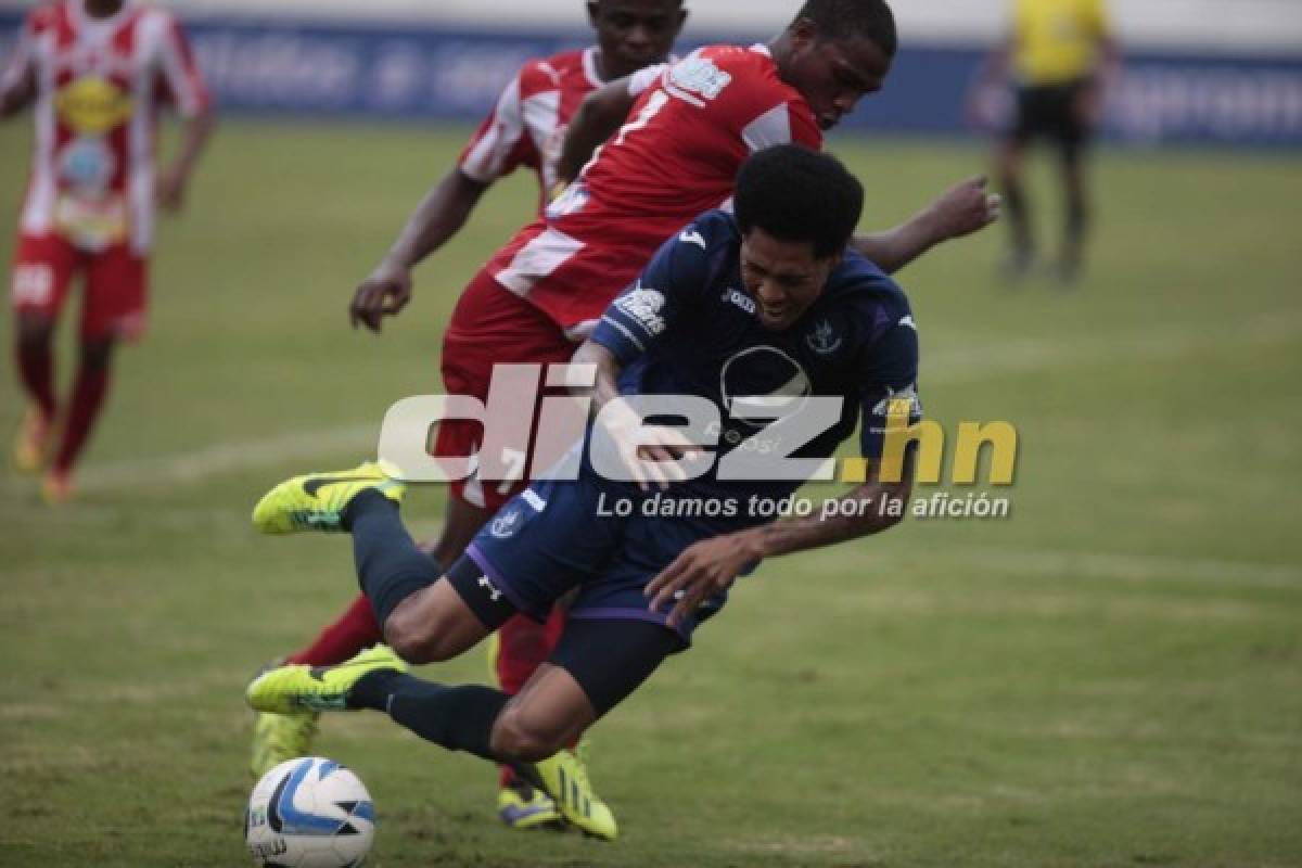 Vida le gana a Motagua 2-1 en casa después de 4 años