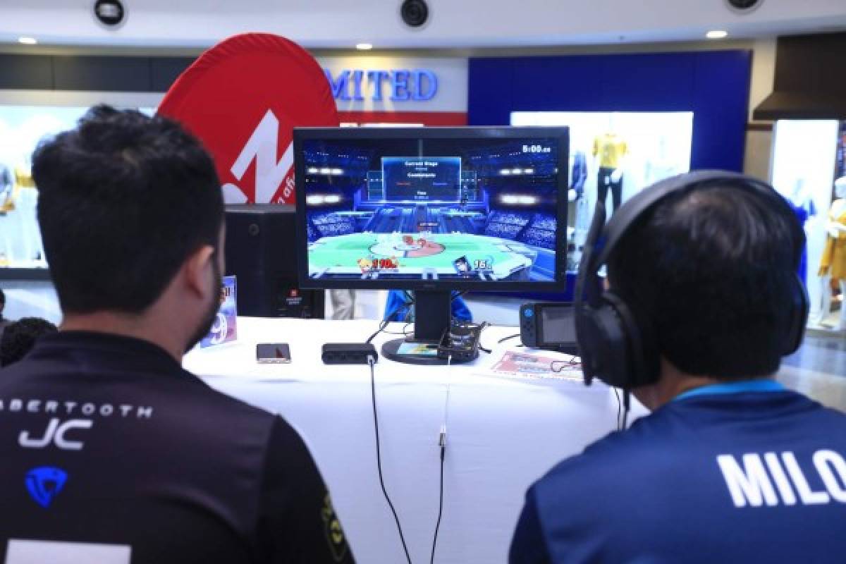 ¡Una locura! Así se vivió el torneo SMASH de DIEZ en Galerías del Valle