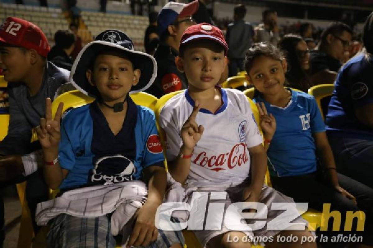 Fotos: El show de las Leyendas de Olimpia y Motagua en el estadio Nacional