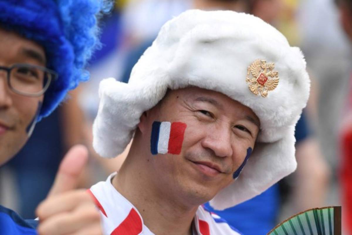 ¡AMBIENTAZO! Así se vive la previa de la final del Mundial Francia-Croacia