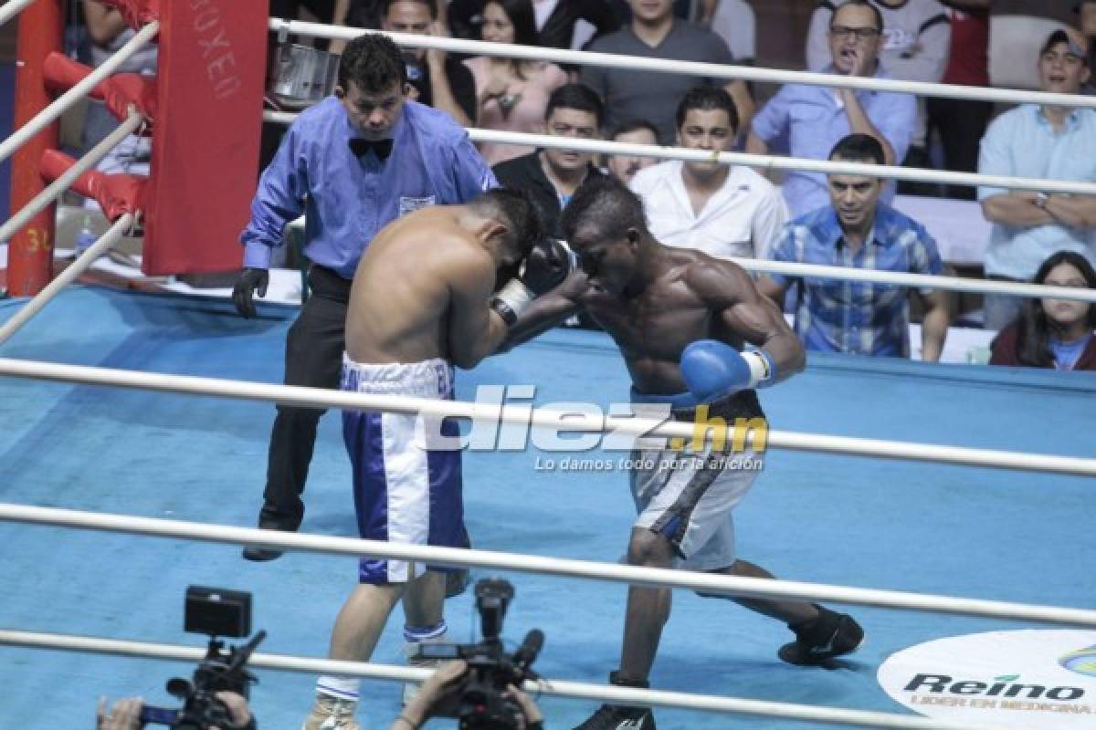 Noche de combates en la Villa Olímpica.