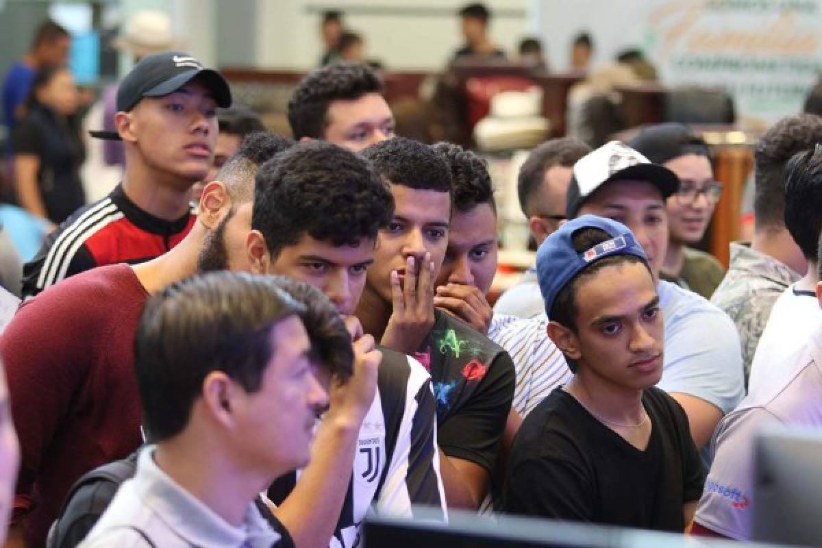 FOTOS: Locura en el primer día de acción del Rey del Fifón en Tegucigalpa