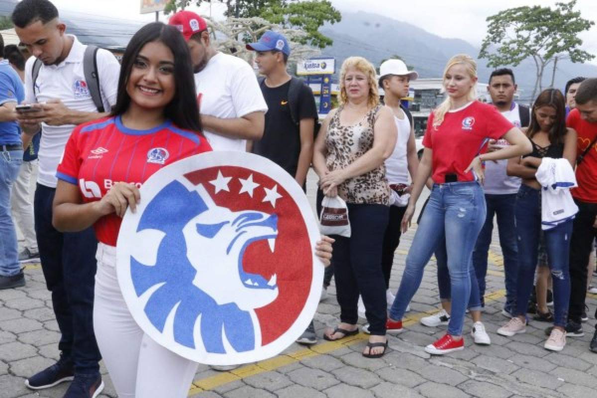 Aficionados de Olimpia viven una verdadera fiesta en presentación de la Copa 31