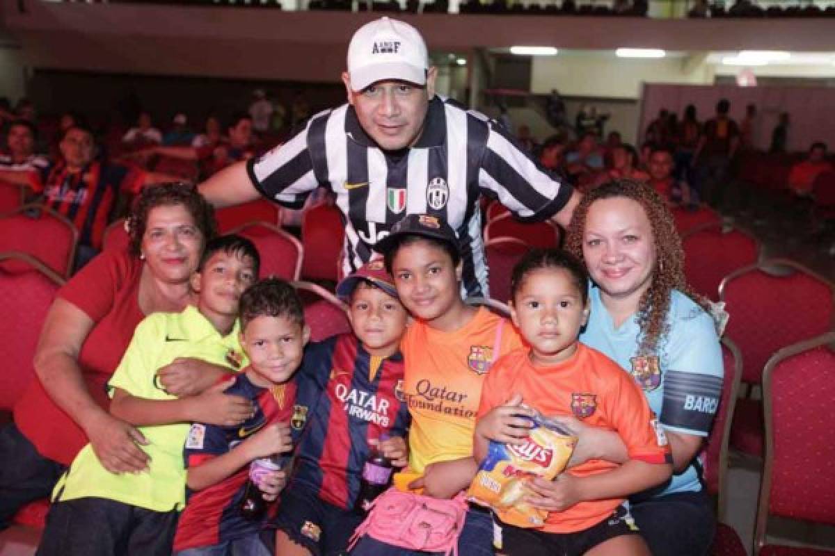 Así vivieron los aficionados la final de la UEFA Champions League en el Estadio virtual Diez