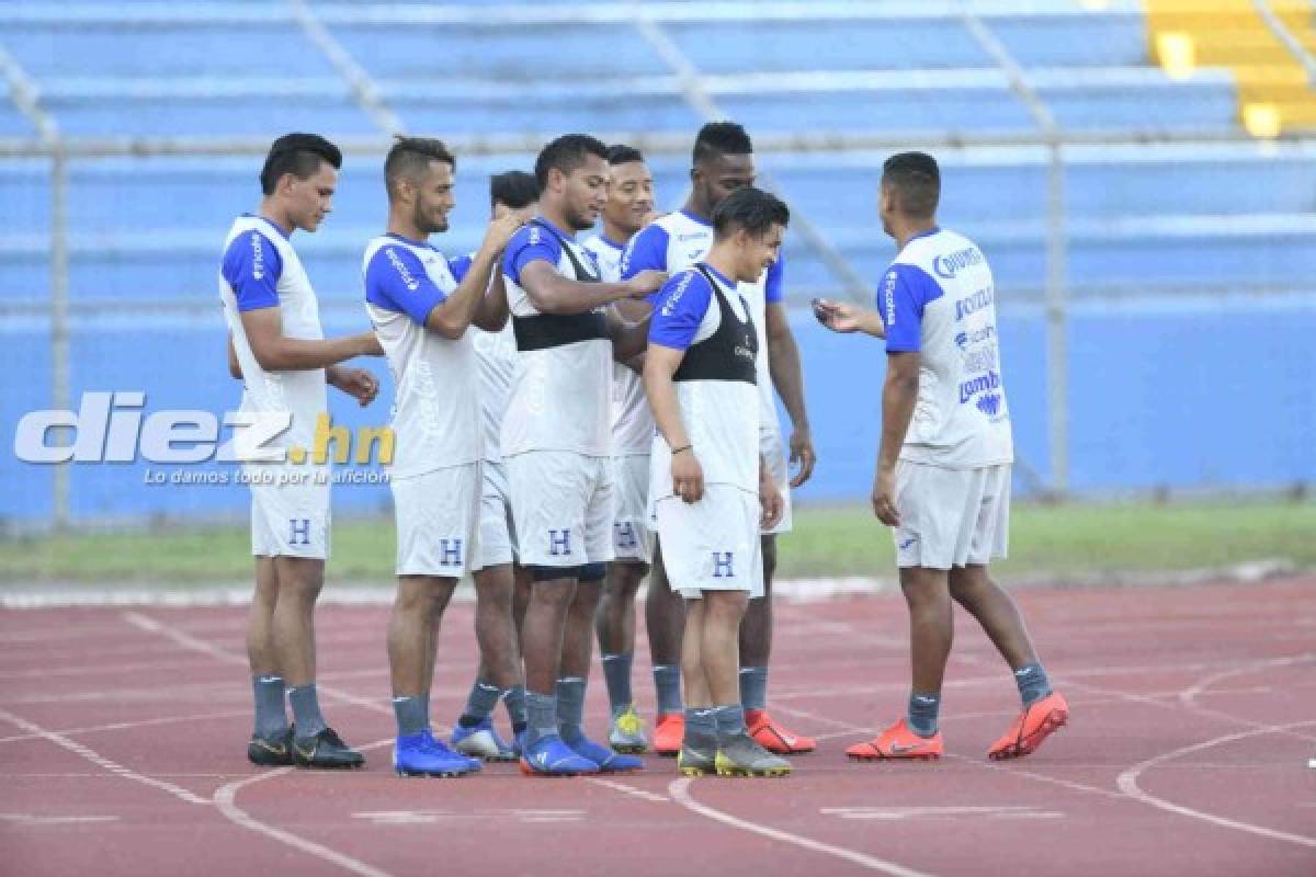 Risas y la broma de Elis a 'Choco' en el entreno de la Selección de Honduras