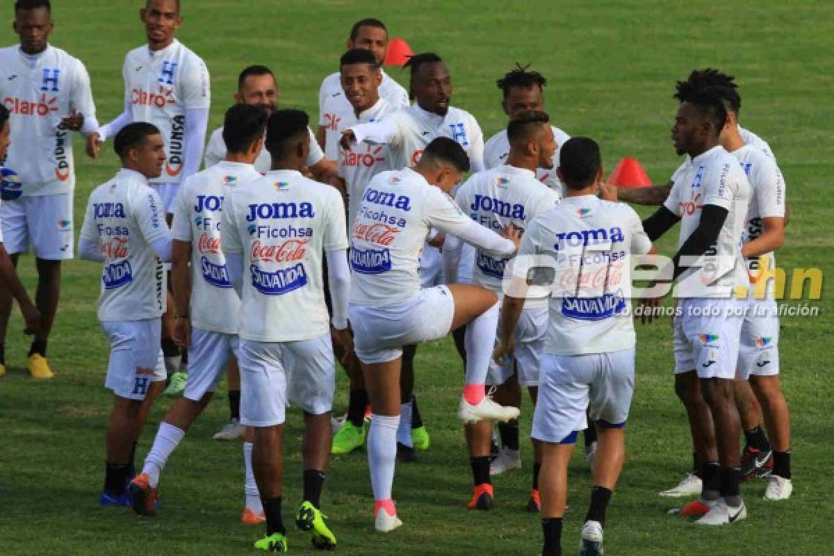 Bromas, patadas, risas y charlas previo al juego de Honduras ante Panamá