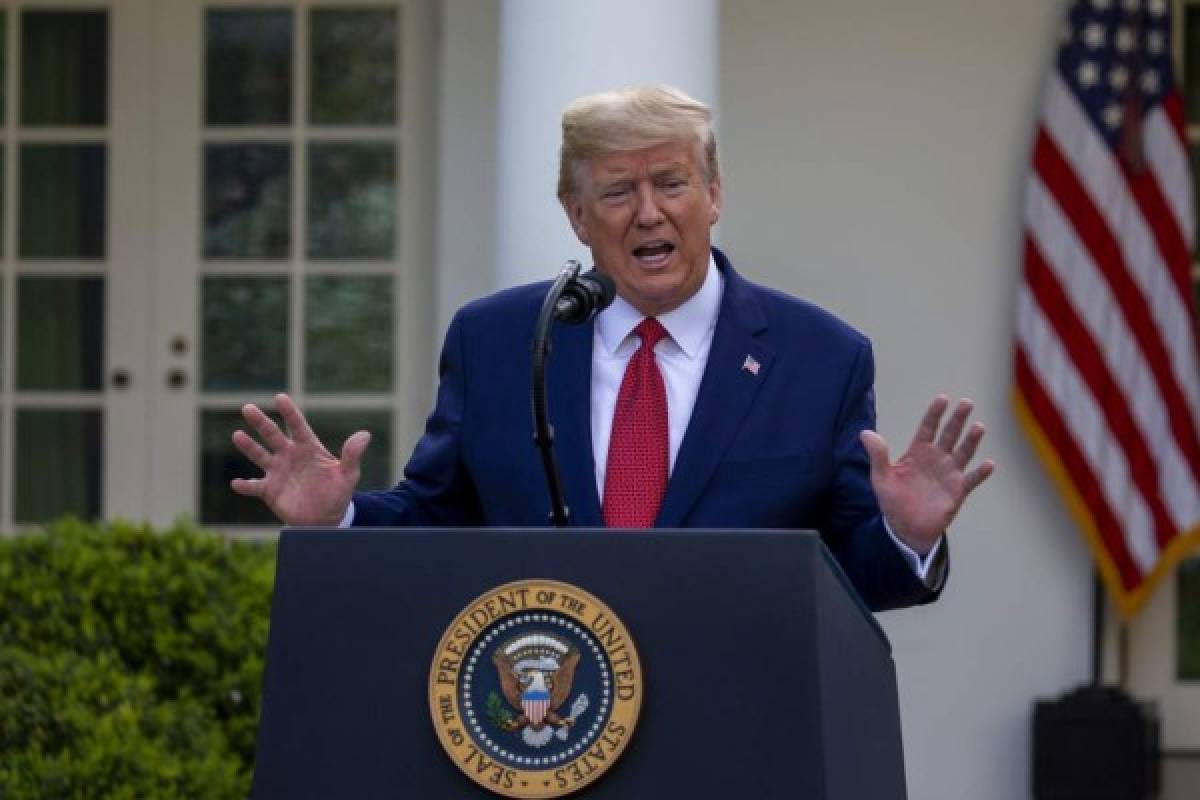 WASHINGTON, DC - MARCH 29: U.S. President Donald Trump speaks in the Rose Garden for the daily coronavirus briefing at the White House on March 29, 2020 in Washington, DC. The United States is advising residents of New York, New Jersey and Connecticut not to travel domestically after the number of reported coronavirus deaths doubled to over 2,000 nationwide within two days. Tasos Katopodis/Getty Images/AFP