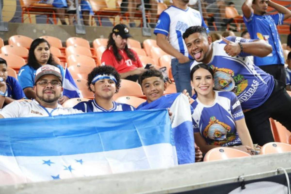 No se vio en TV: Locura por Quioto, la euforia de Elis y las esposas de los jugadores hondureños