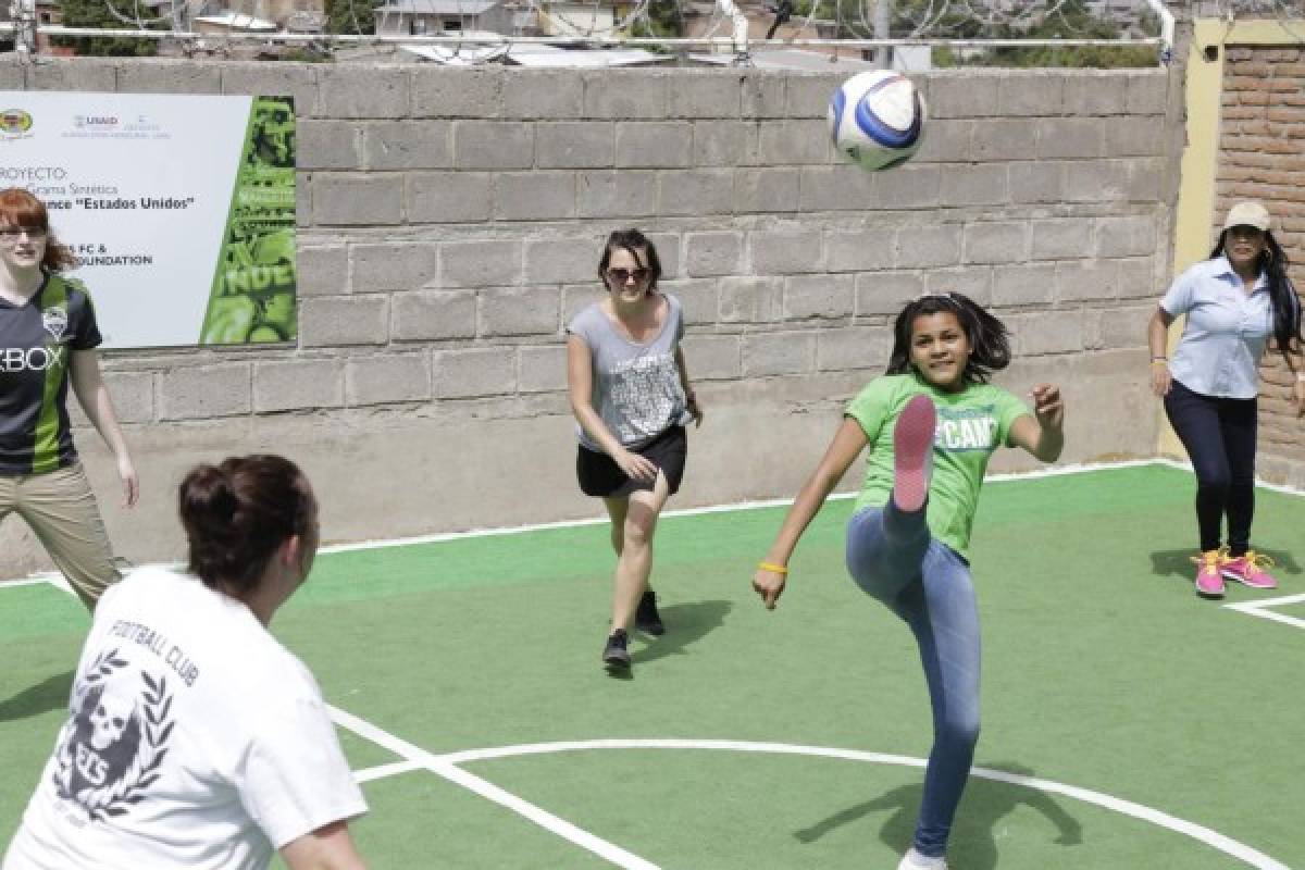 Las mejores imágenes de la obra benéfica del Seattle Sounders en Honduras