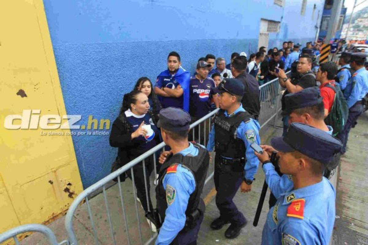 Máxima seguridad para final Motagua-Saprissa y largas filas en las afueras del Nacional