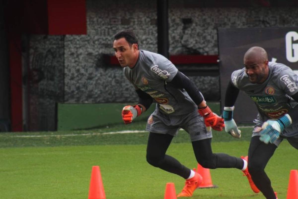 Adidas manda bien equipado a Keylor Navas que da el ejemplo en los entrenamientos