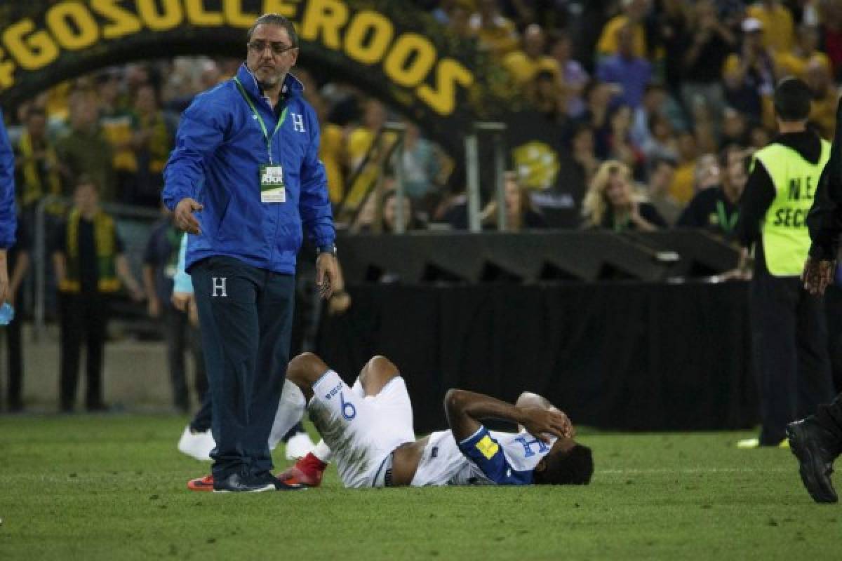 Honduras perdiÃ³ por 3-1 ante Australia en el partido de vuelta de su repechaje intercontinental en Sydney, por lo que no estarÃ¡ en la Copa del Mundo de 2018.- Gerardo Ramos nuevo administrador de la Fenafuth