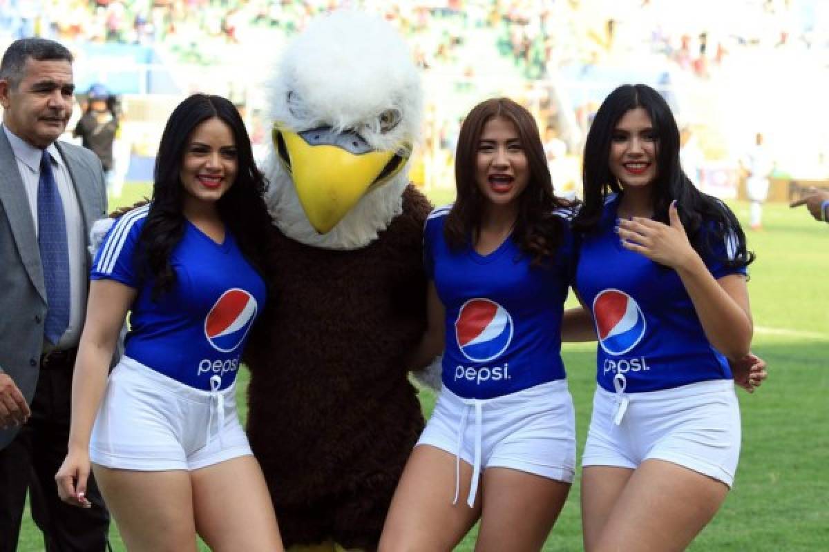 ¡Mamacitas! Las chicas más lindas que se han visto en los estadios de Honduras