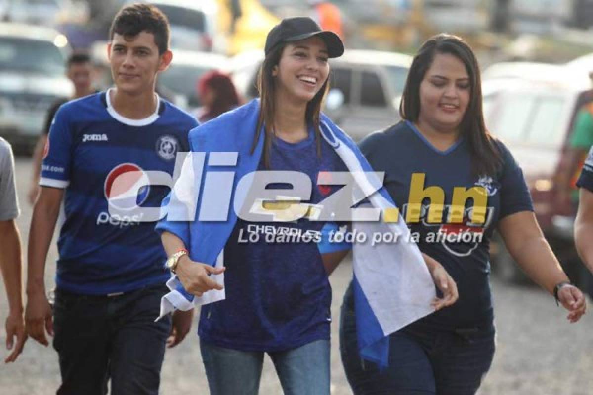 ¡Mucha hermosura! La cálida Choluteca nos exhibió a sus guapas mujeres