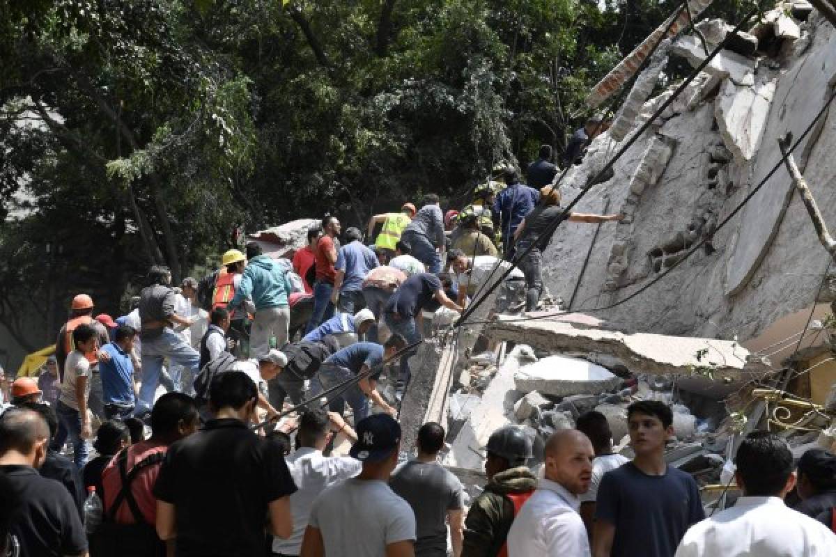 FOTOS: Las impactantes imágenes del terremoto que sacudió México