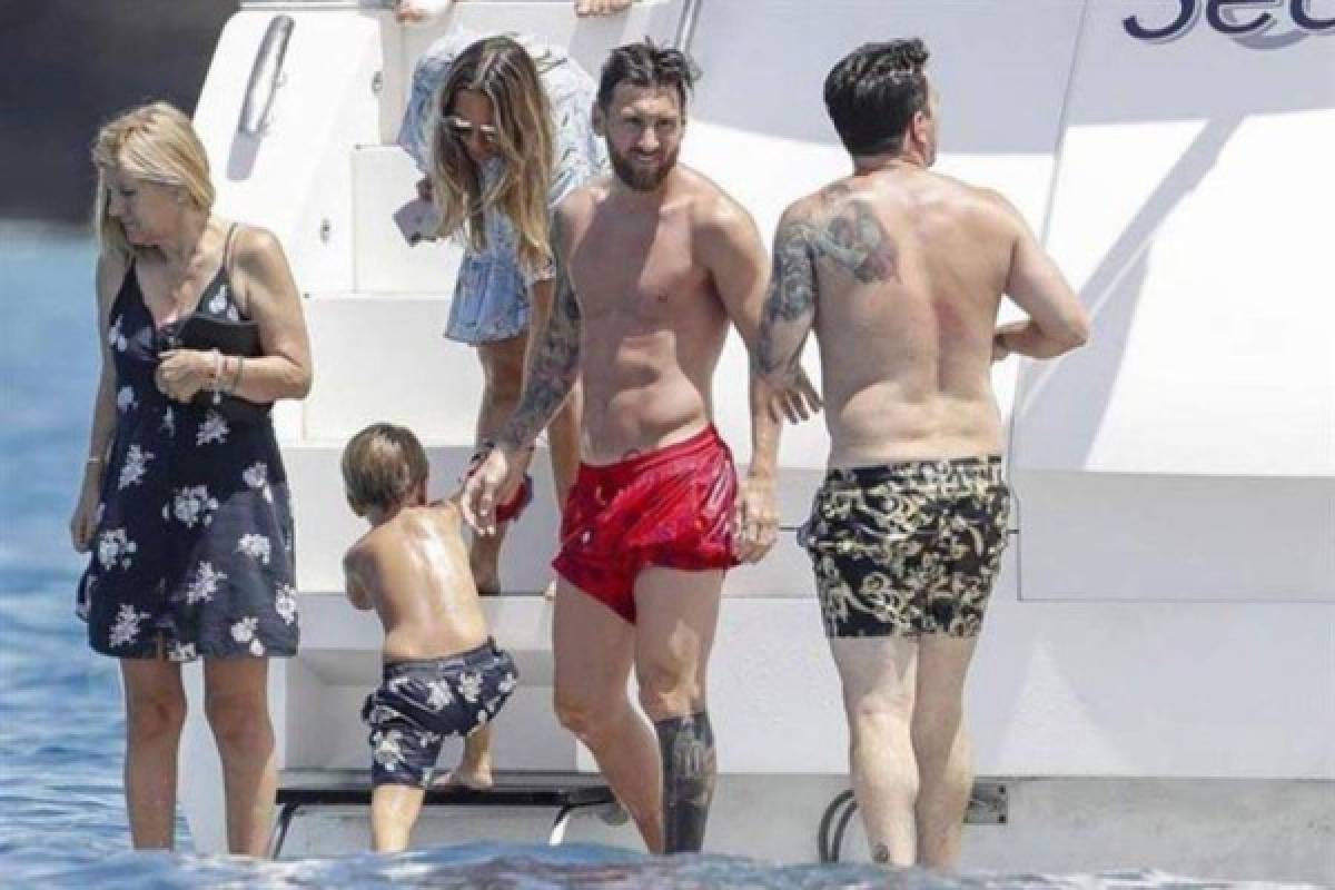 ¡Qué vacaciones! Messi se 'escapa' con Antonella Roccuzzo a Ibiza