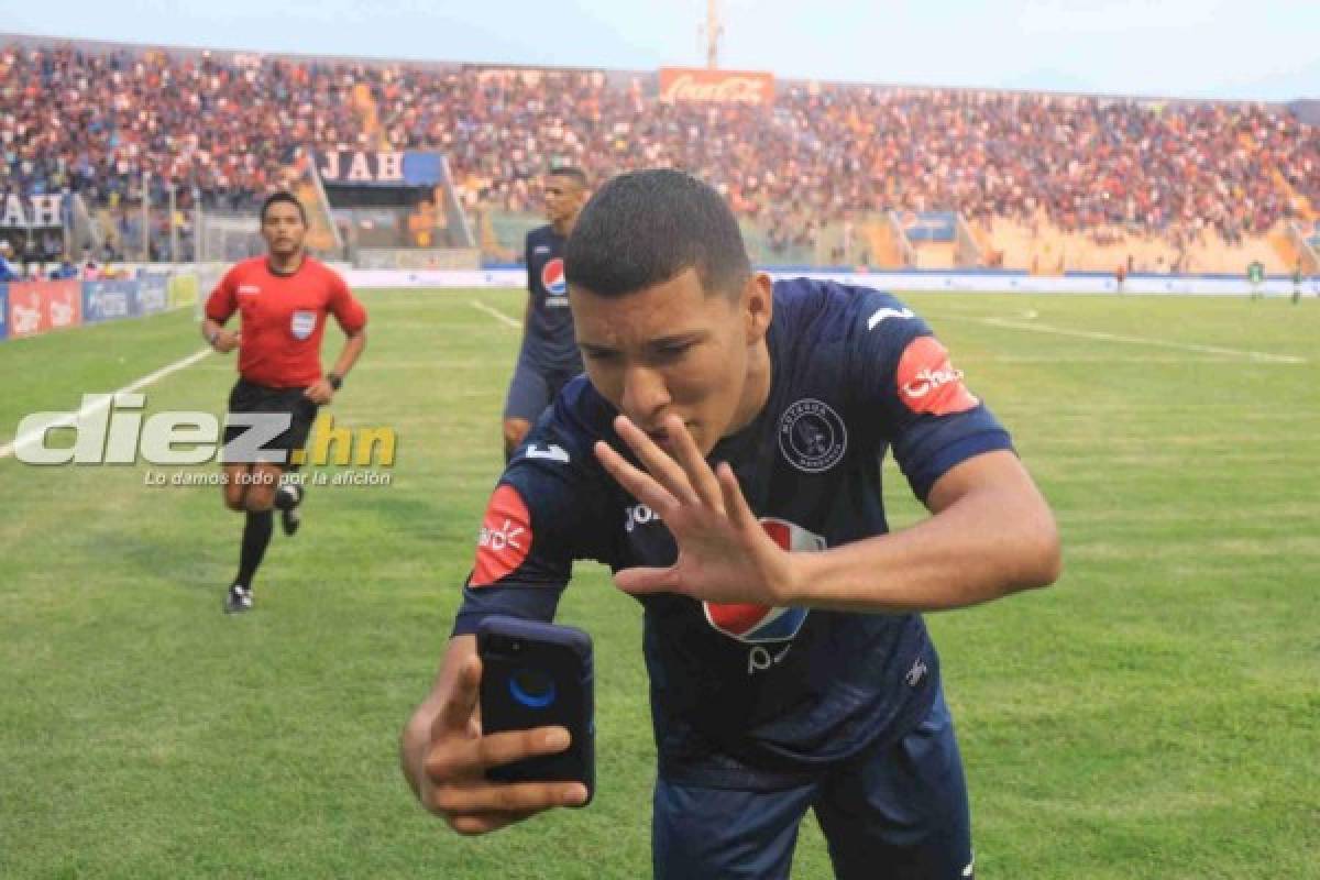 No viste en TV: John Bodden desquiciado, 'selfie' de Kevin López y caras largas en Marathón