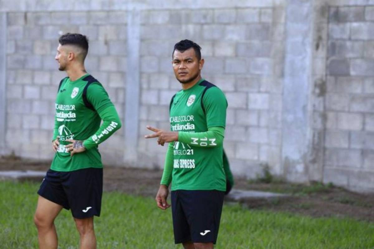 Alex López y su 11 ideal de jugadores que ha compartido en la Selección de Honduras