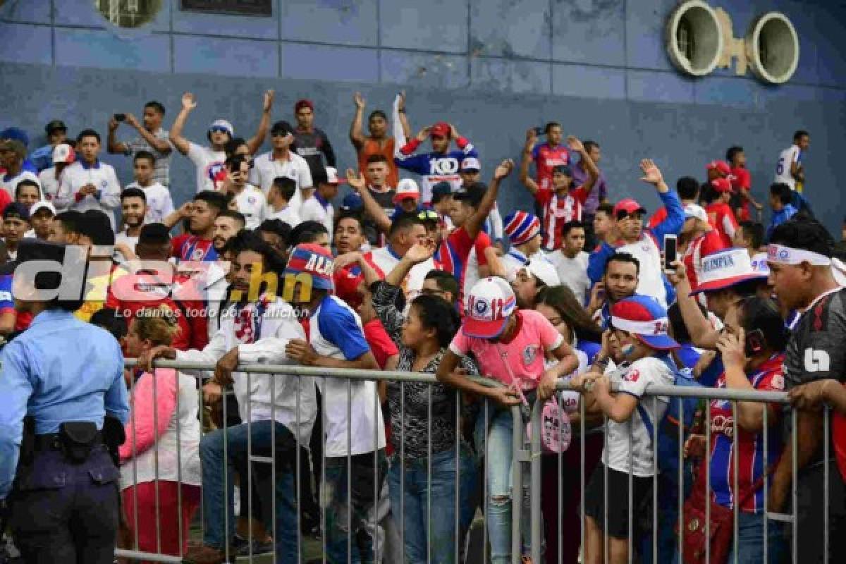 Afición del Olimpia se luce en juego de Pentagonal ante Marathón