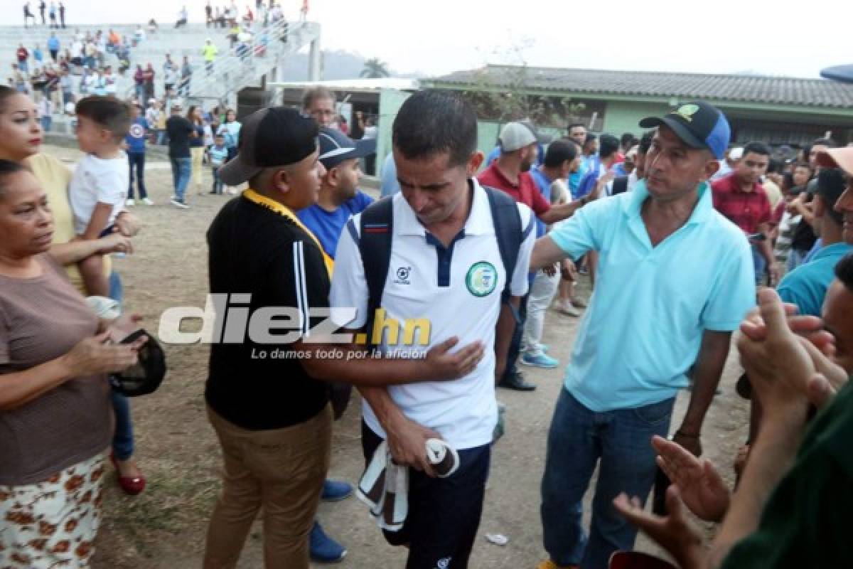 ¡Qué dolor! Los jugadores del Juticalpa y su sufrimiento tras el descenso