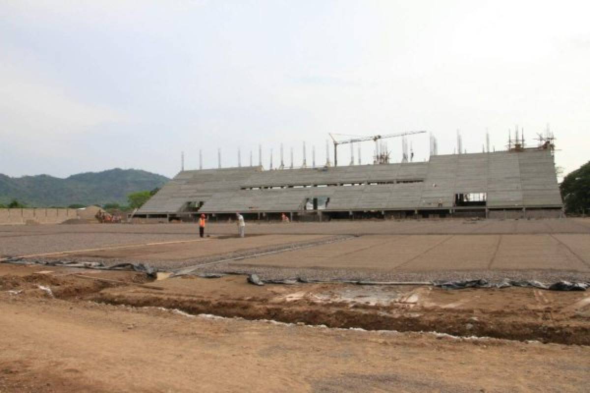 Así avanza la construcción del nuevo y bonito estadio en Choluteca