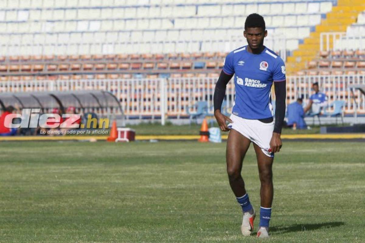 Pedro Troglio sigue sumando jugadores a la pretemporada del Olimpia