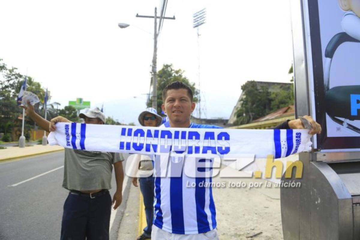 El ambiente en las afueras del Morazán a horas del Honduras-Costa Rica