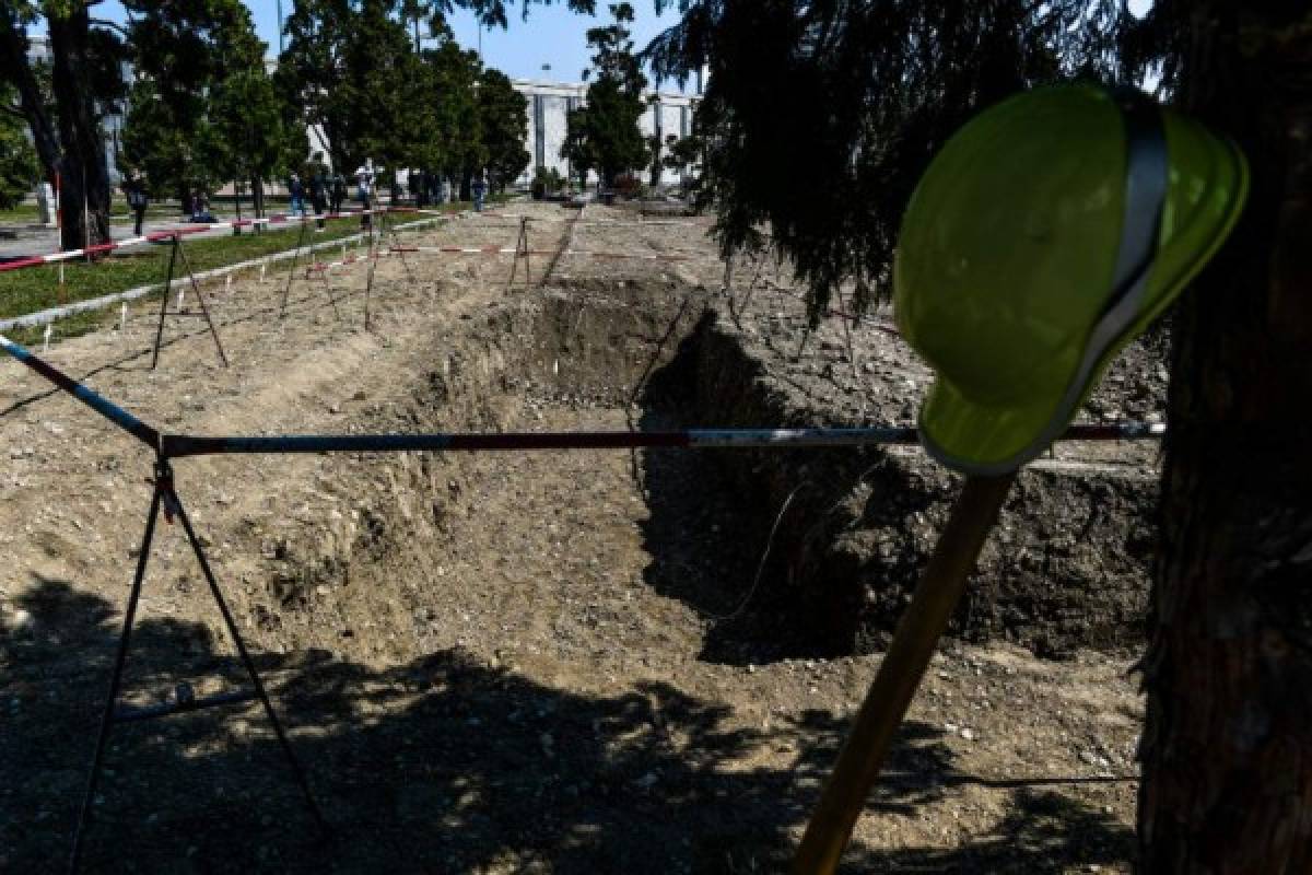 Así es el Campo 87: El cementerio donde entierran a las víctimas del coronavirus que nadie reclama