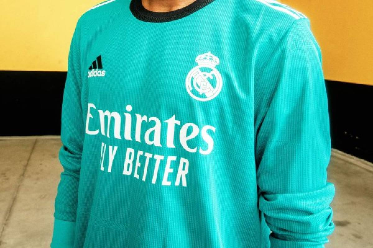 Los aficionados la odian: Real Madrid presenta su tercer uniforme de la temporada 2021/22 entre críticas