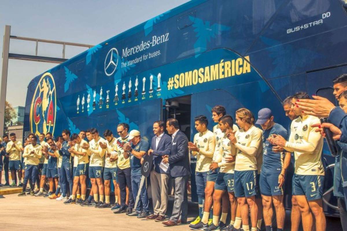 Liga MX: Así es el nuevo y espectacular bus del América; 'Piojo' Herrera lo estrenó