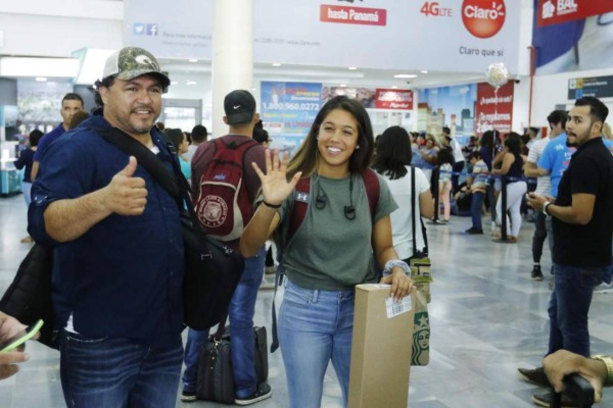 Elexa Bahr llega a Honduras para vacacionar... así luce la hermosa futbolista catracha