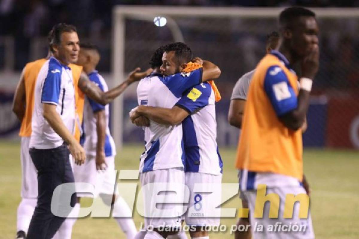 Alegría y llanto, así celebraron jugadores de Honduras el pase al repechaje