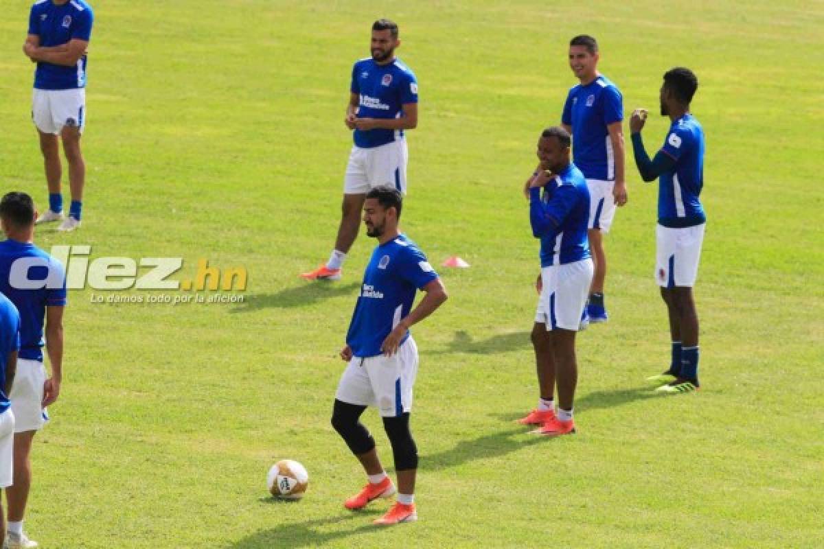 Entre bromas y risas, Olimpia entrenó pensando en el clásico ante Motagua