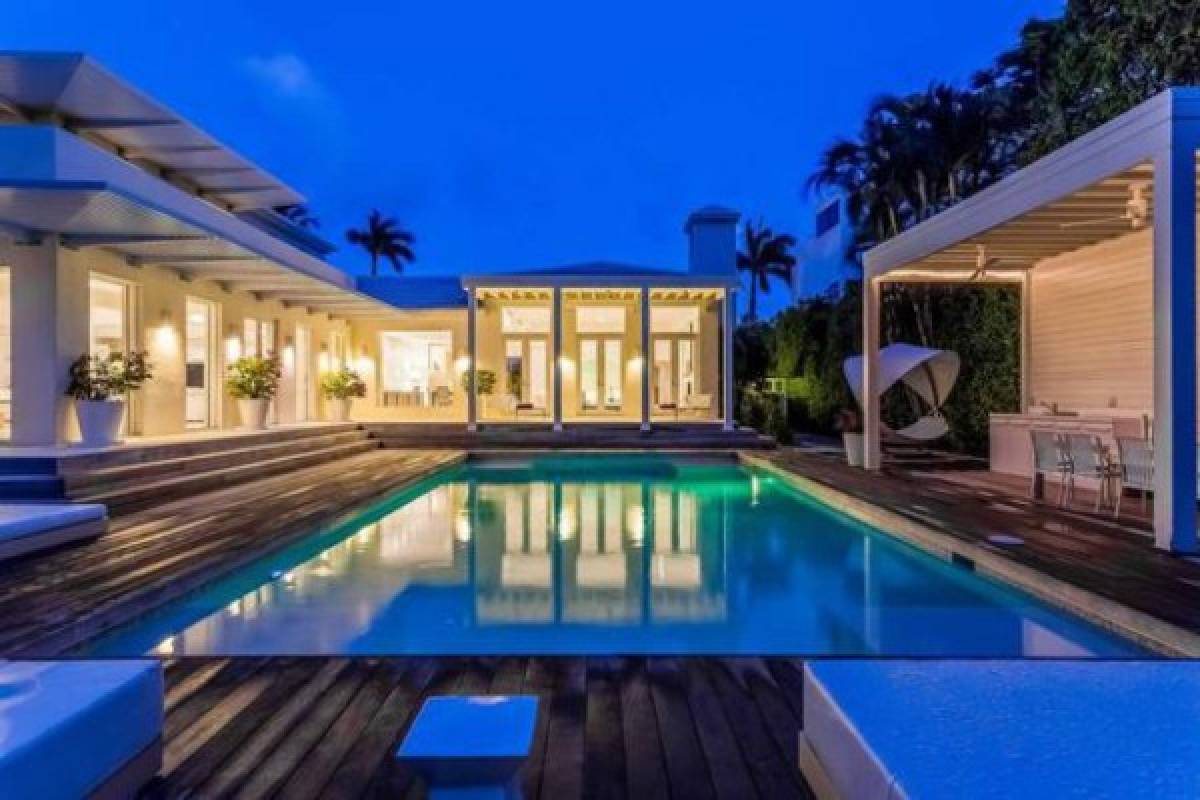 La 'casa maldita' de Shakira: Así es su ostentosa mansión en Miami que nadie quiere comprar