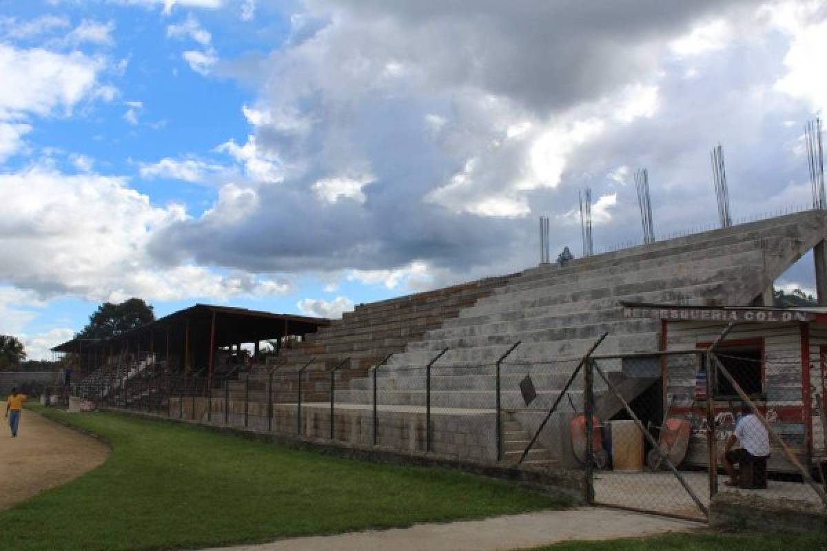 FOTOS: La remodelación que se realiza en el estadio Marcelo Tinoco de Danlí