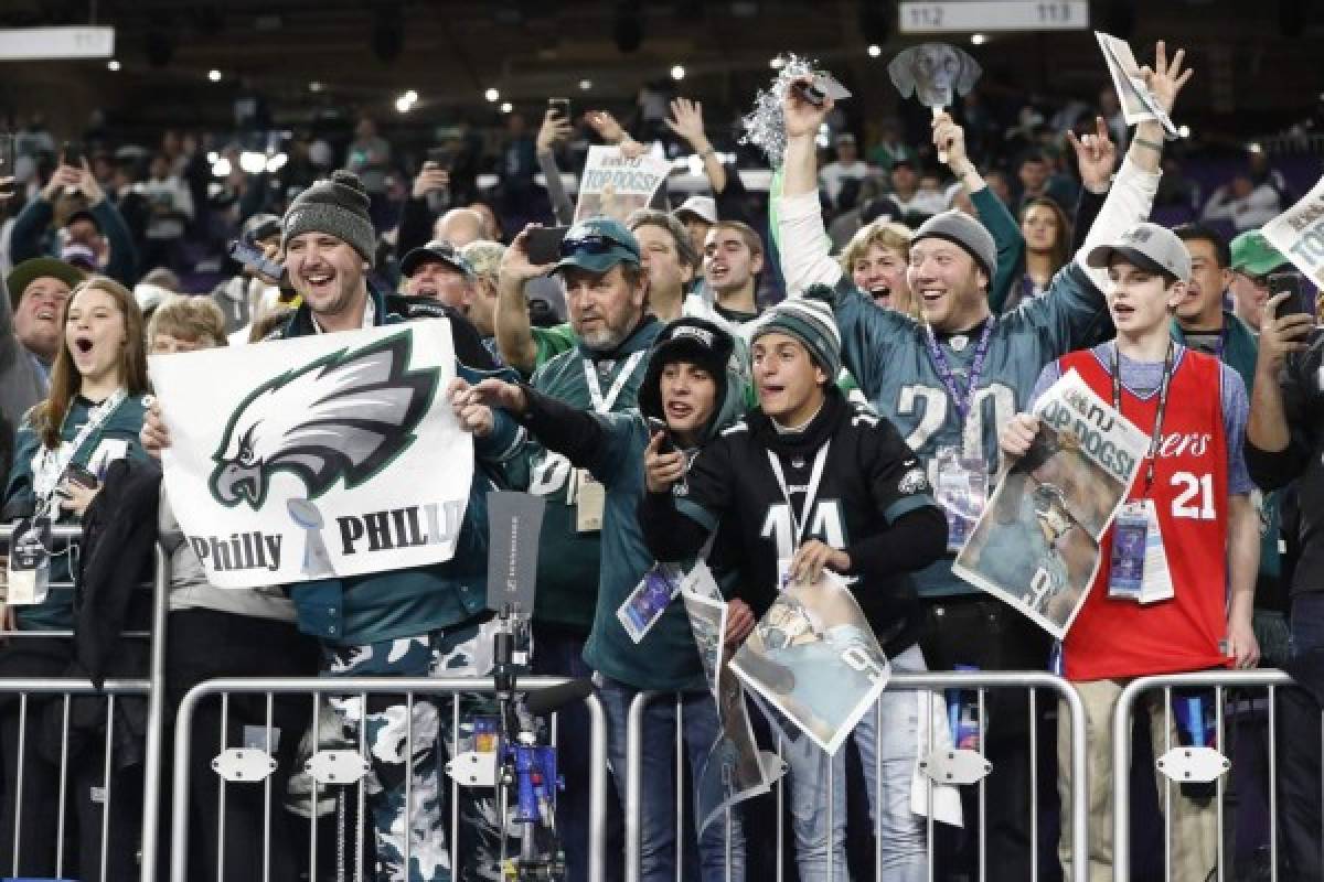 Así festejaron los aficionados de los Eagles, flamantes campeones del Super Bowl LII