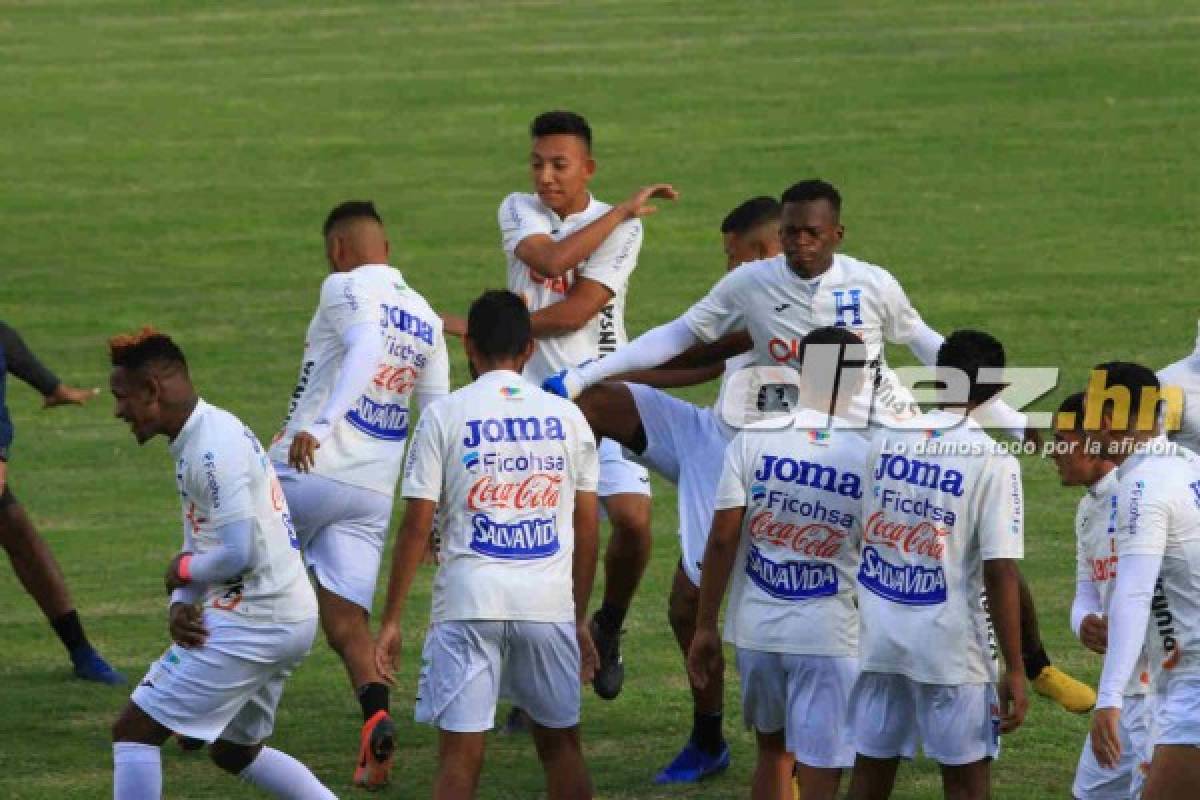 Bromas, patadas, risas y charlas previo al juego de Honduras ante Panamá