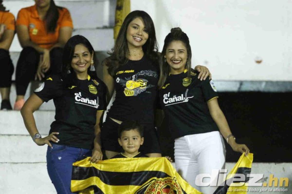 ¡Mamitas! Las lindas chicas que adornaron la Jornada 10 del torneo Clausura