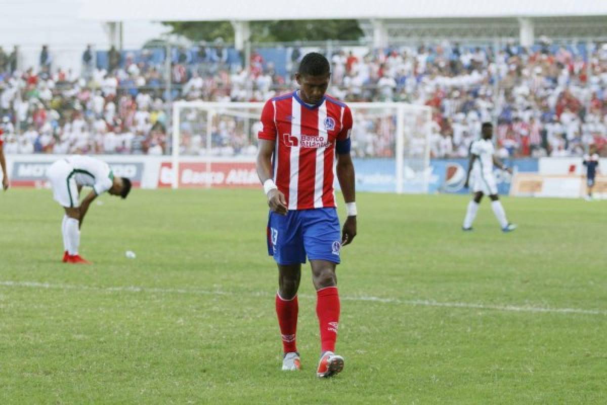 Los futbolistas que más juegan con el Olimpia de Nahún Espinoza