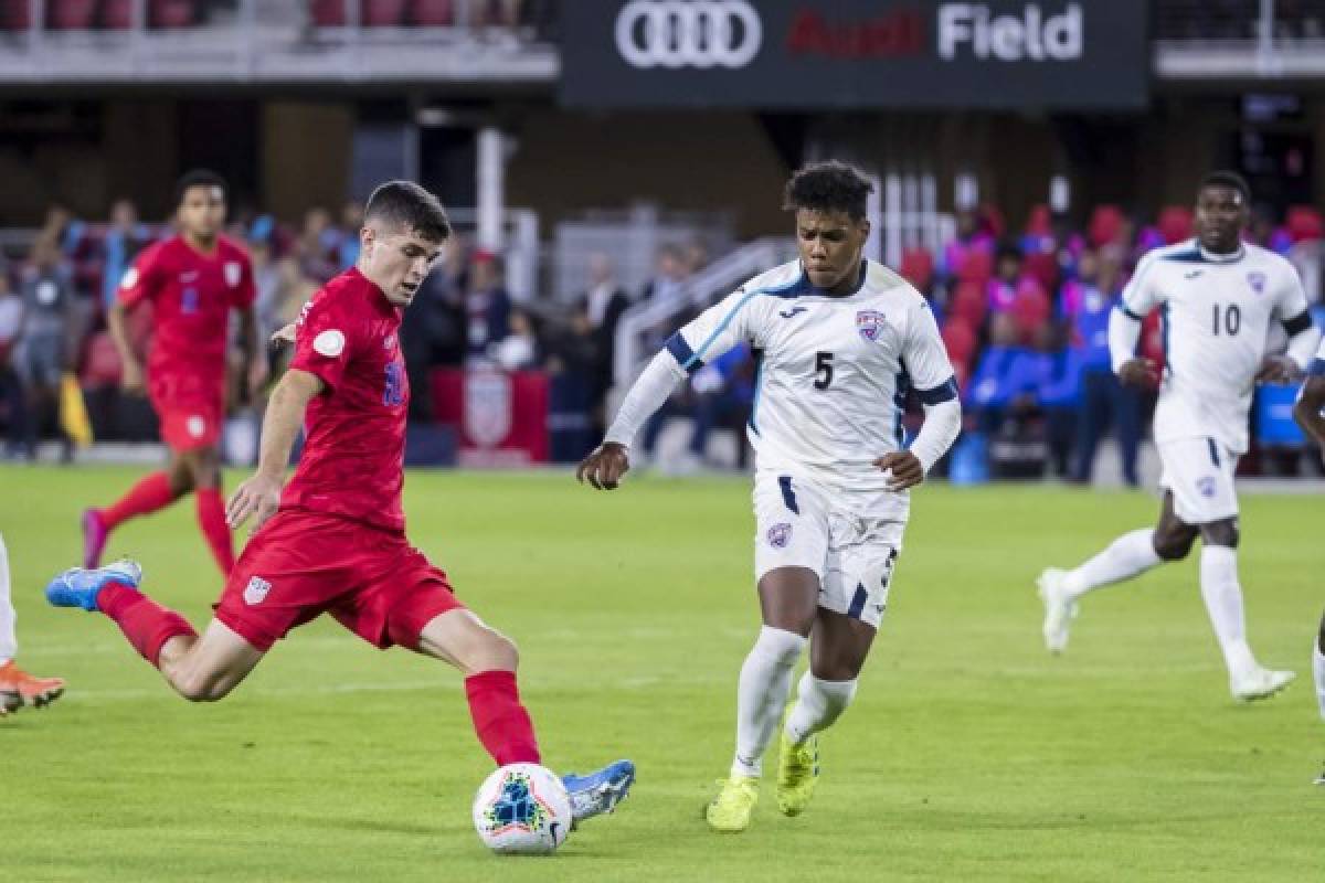 WASHINGTON, DC - OCTOBER 11: Christian Pulisic #10 of the United States kicks the ball against the Cuba during the first half at Audi Field on October 11, 2019 in Washington, DC. Scott Taetsch/Getty Images/AFP