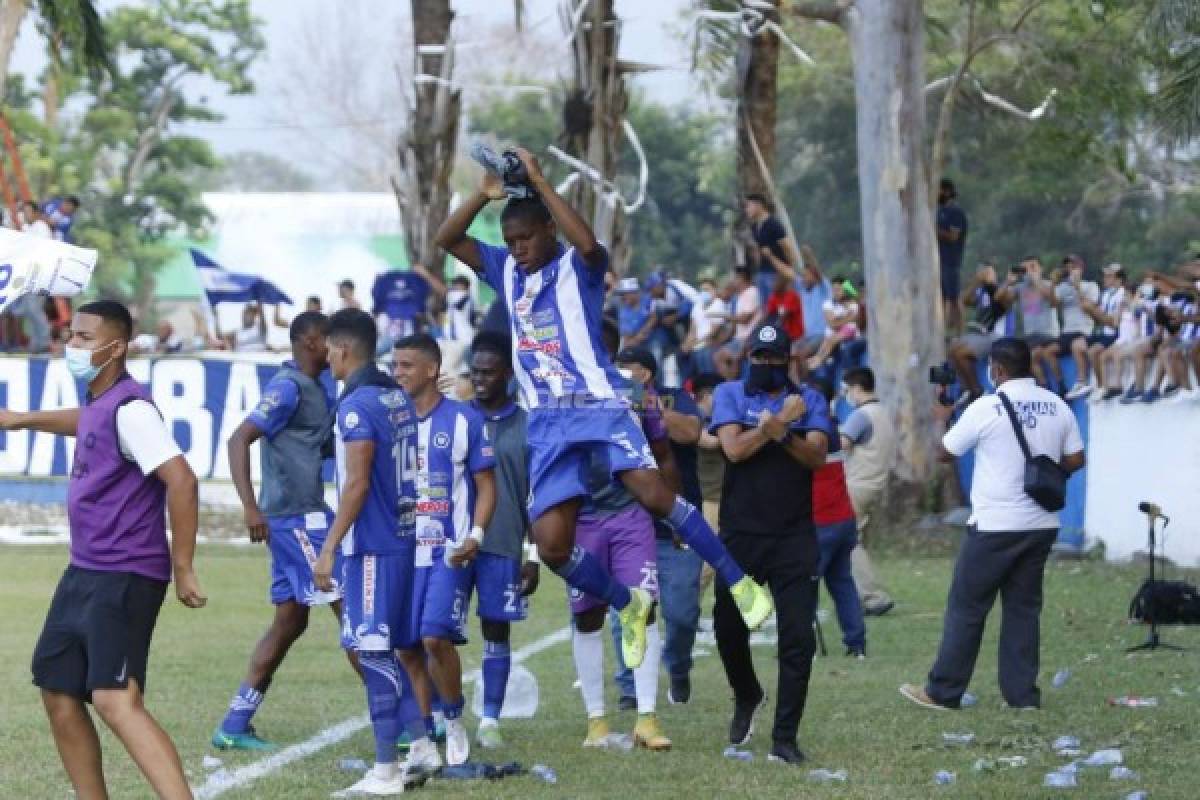 ¡La Ceiba está de fiesta y 'La More' se roba el show en la celebración del título de Victoria!