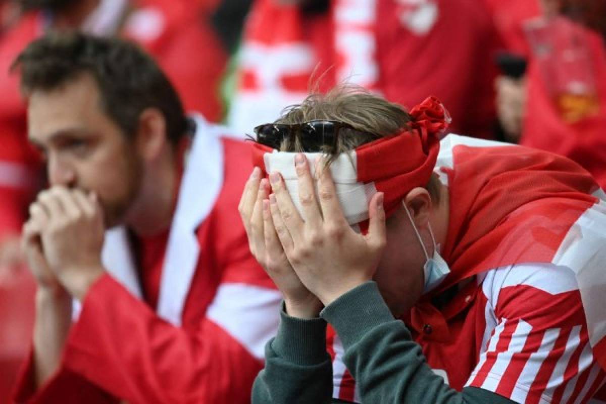 Las impactantes imágenes de Eriksen tras desplomarse: Lágrimas, el dolor de su familia y salió consciente