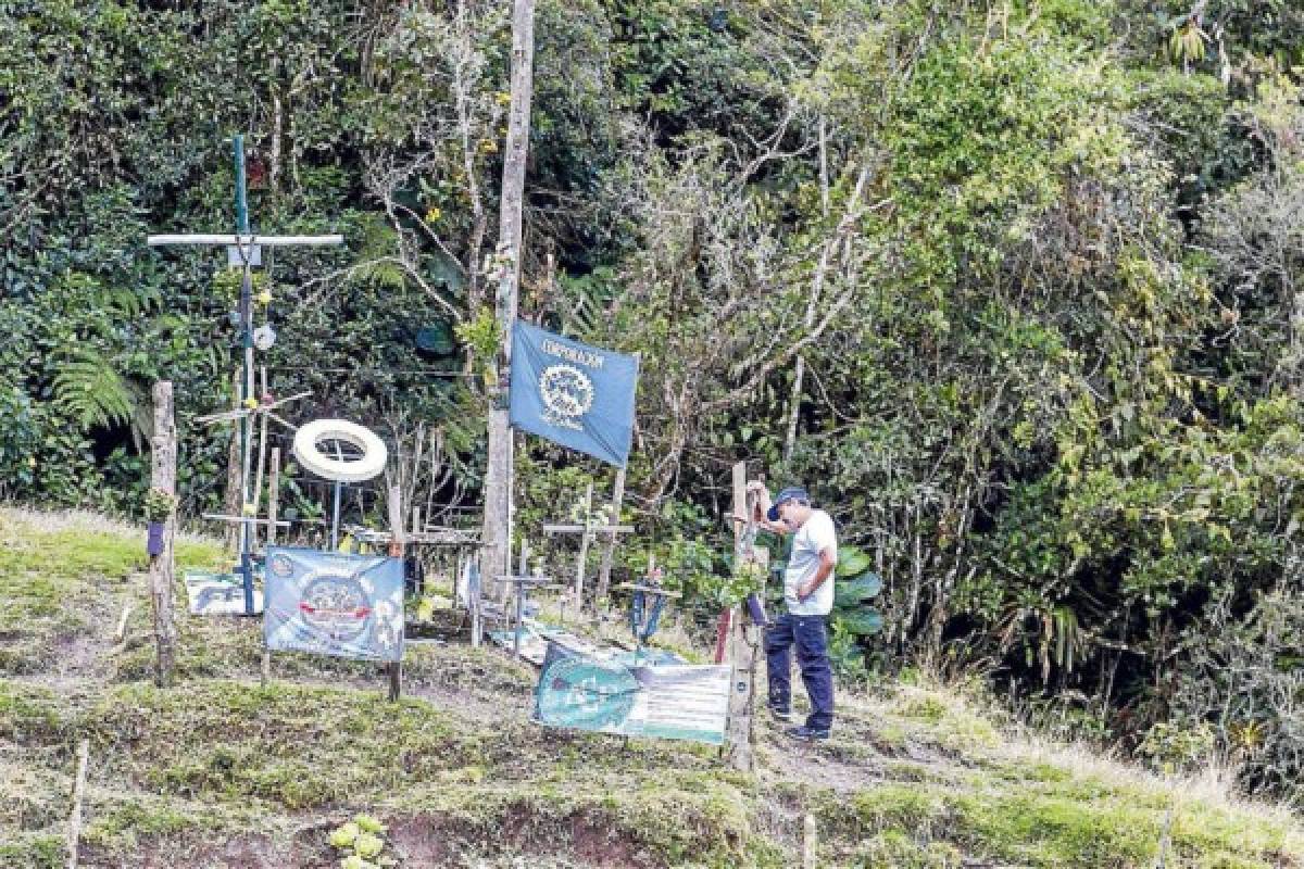 Así luce el cerro donde se estrelló el avión el Chapecoense hace un año