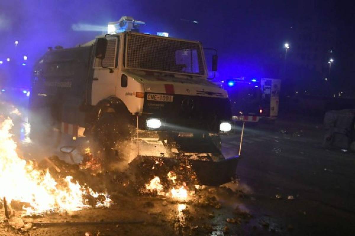 La noche violenta que hubo en Barcelona: Más de 180 heridos por protestas independentistas